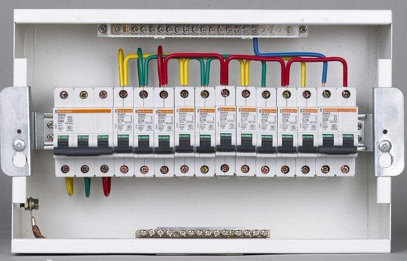 消防配電箱的配電設計